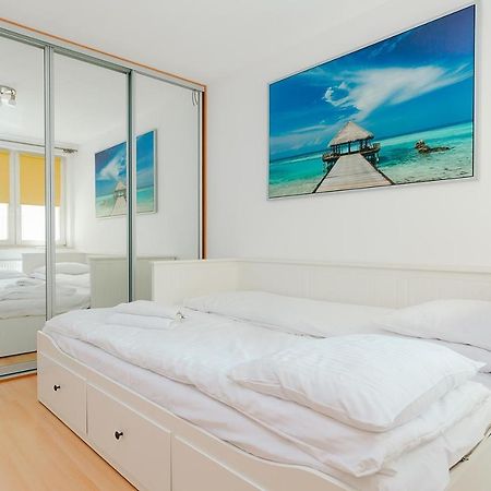 Shortstaypoland Sw. Wincentego Warschau Buitenkant foto